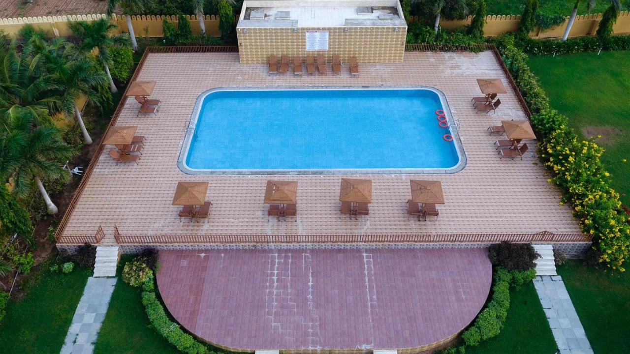 Dream Resort Bhuj Eksteriør billede